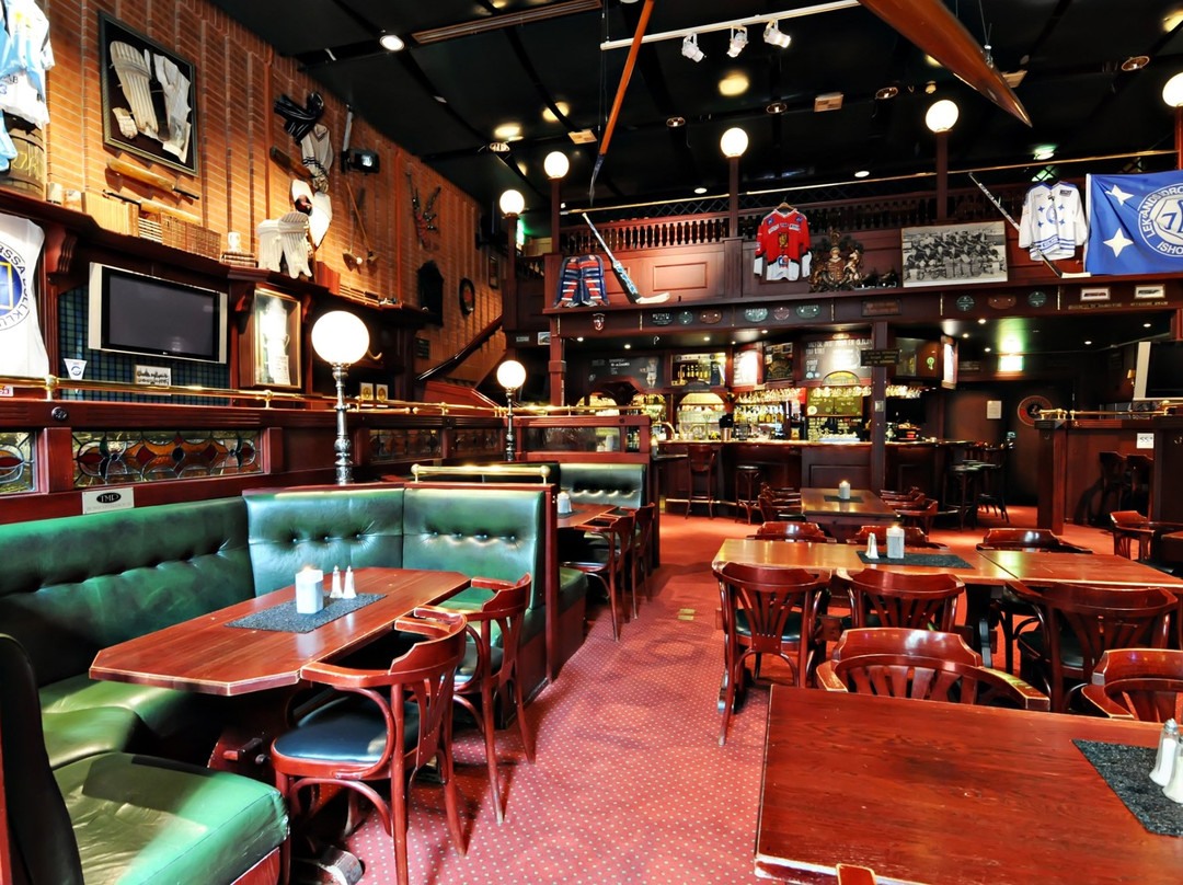 Flying Restaurang & Pub
