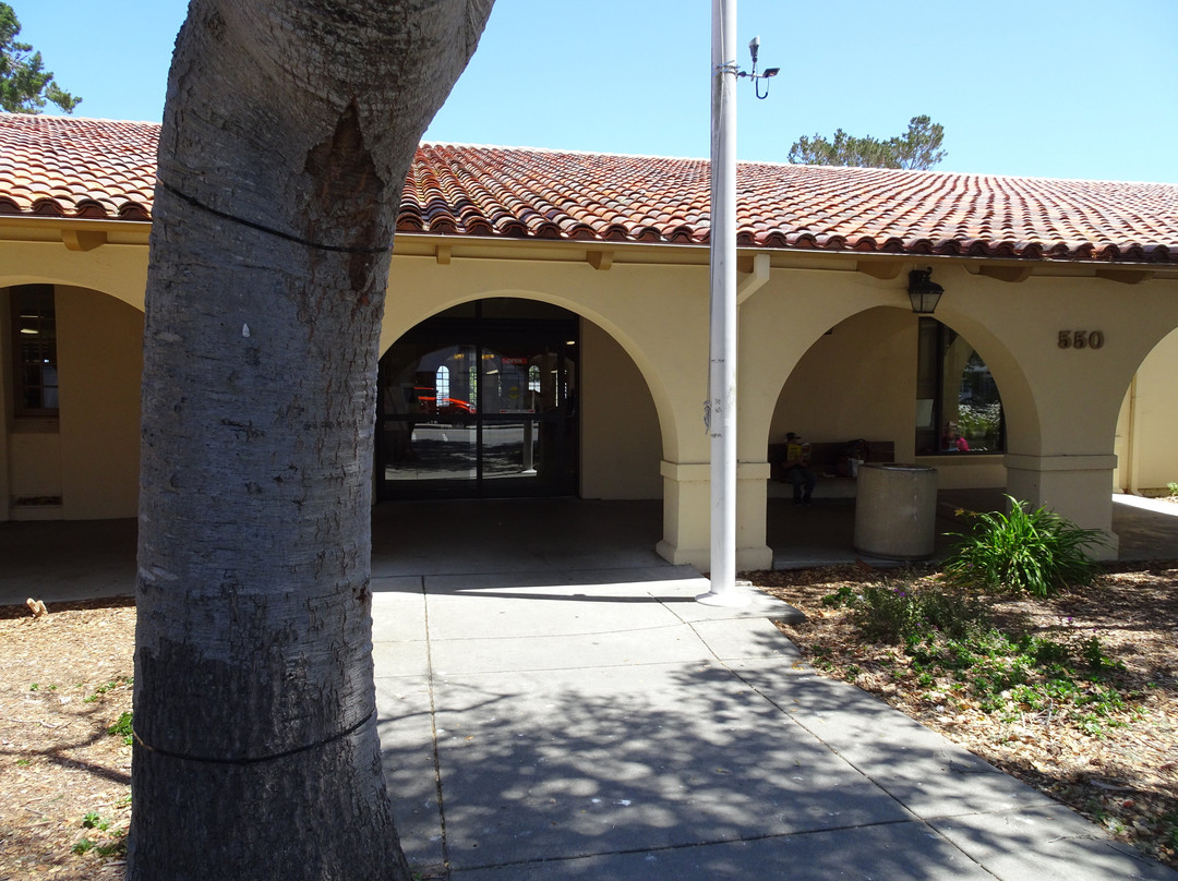 Pacific Grove Public Library景点图片