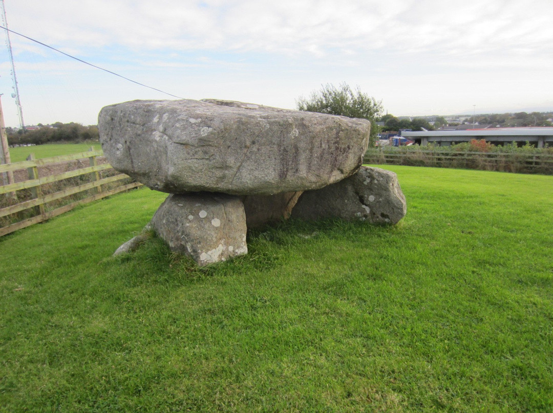 Ballina Dolmen-巴利纳必去景点