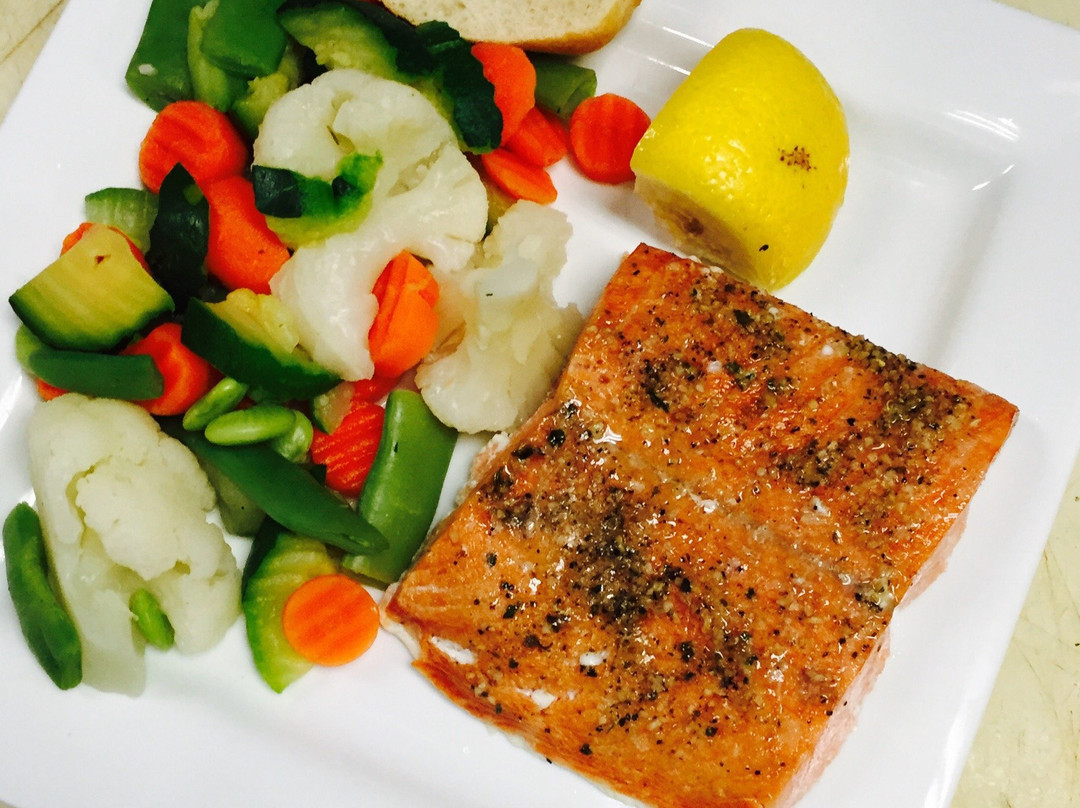 Miramar餐馆和美食-Miga's Steak House