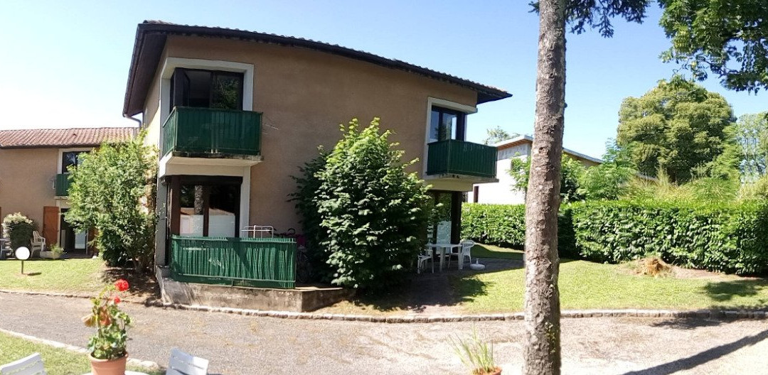 Hôtel Studios Les Acacias主图