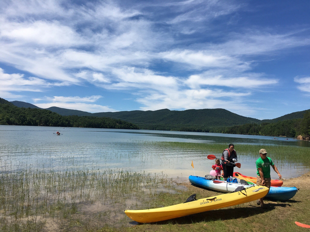Carvins Cove Natural Reserve-罗阿诺克必去景点