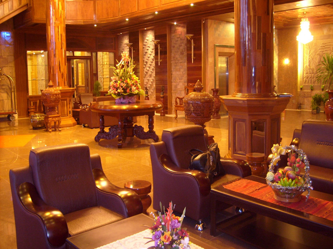 乌栋酒店住宿-蓝河酒店