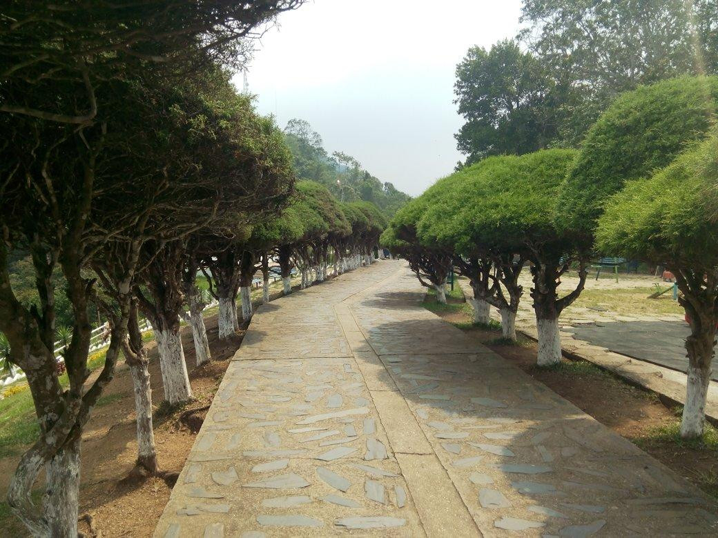 Monumento a la Virgen de la Paz景点图片