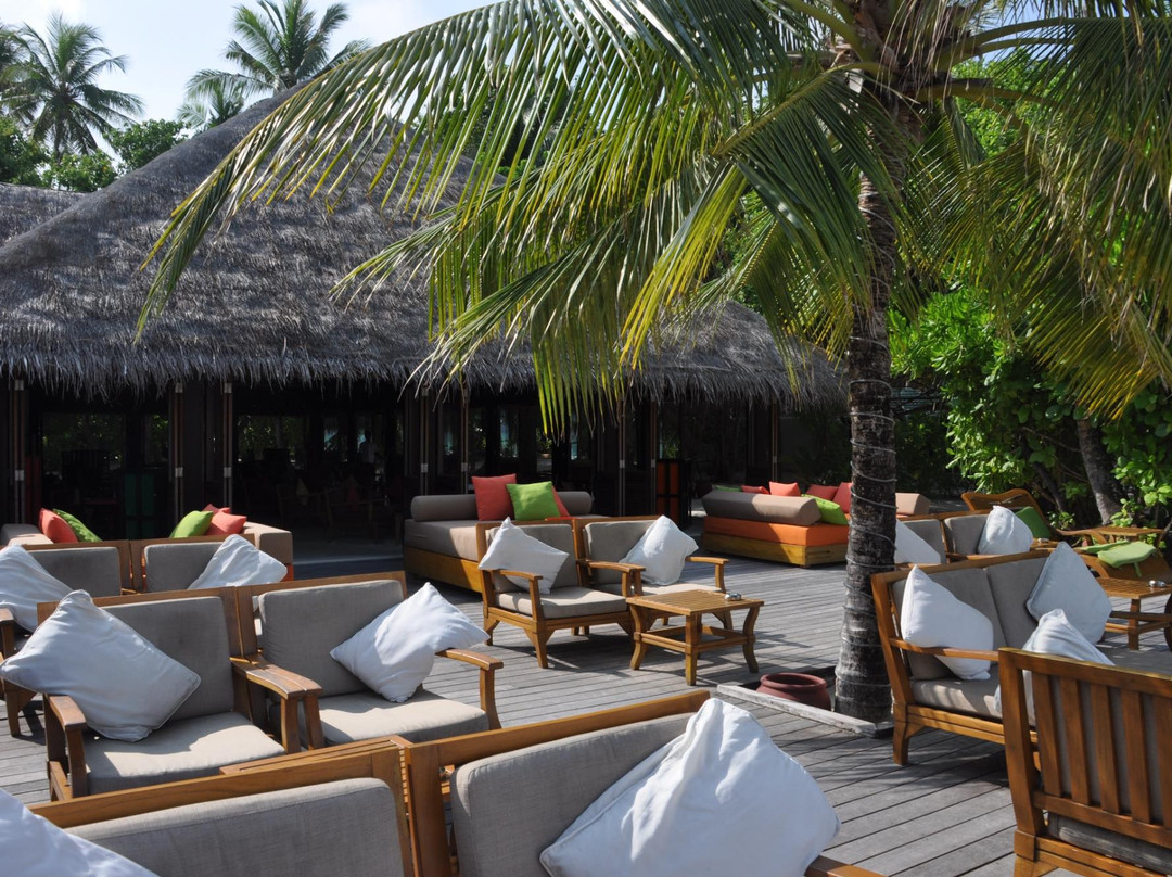 蜜月岛餐馆和美食-Uthuru Bar