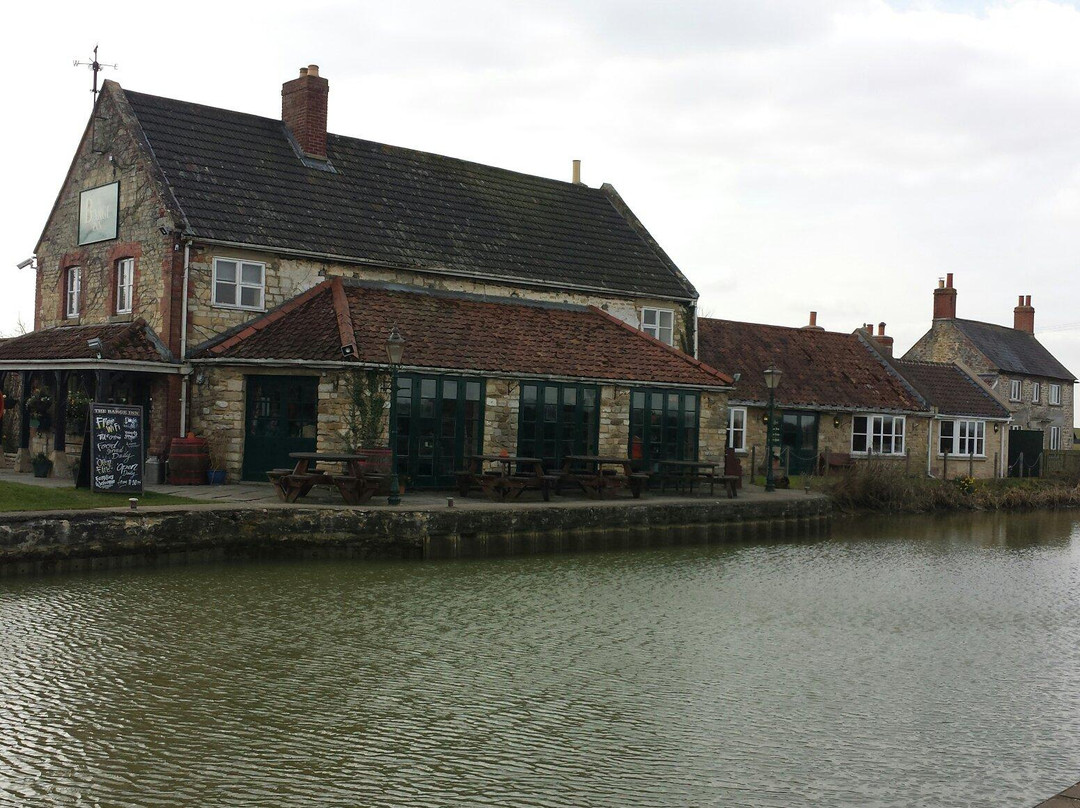 Devizes Camping and Caravanning Club Site