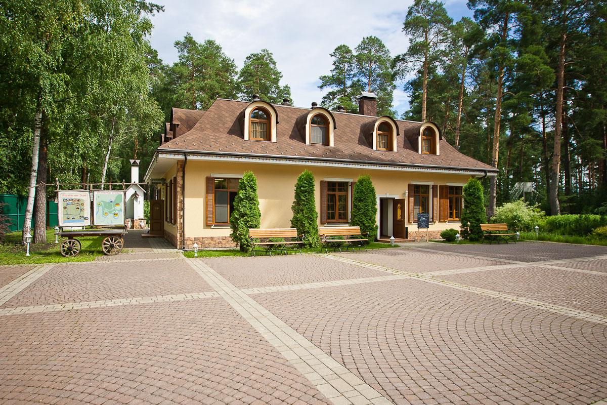 Rublevskiye Zori-餐饮