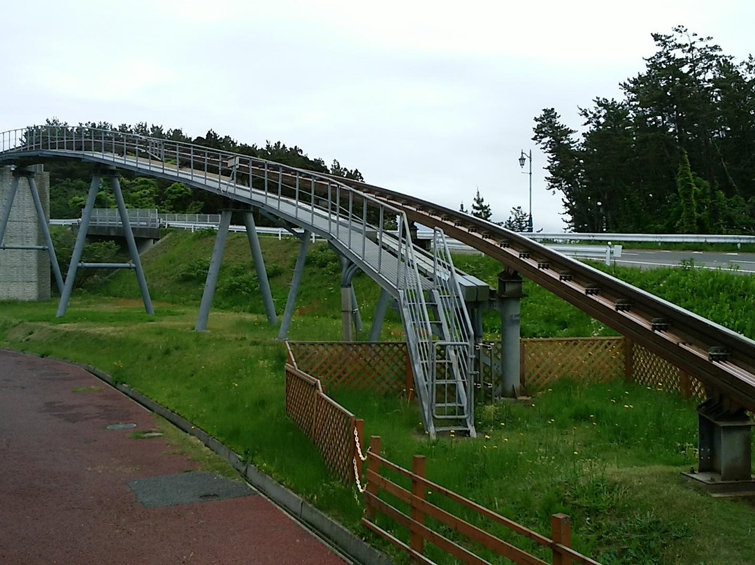 Slope Car Shirakamigo-深浦町必去景点