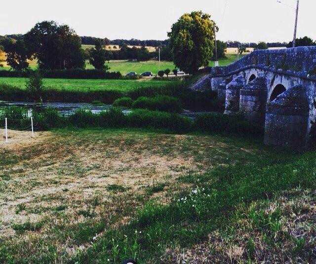 Chateau d'Autigny-la-Tour主图