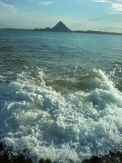Praia Acaiaca景点图片