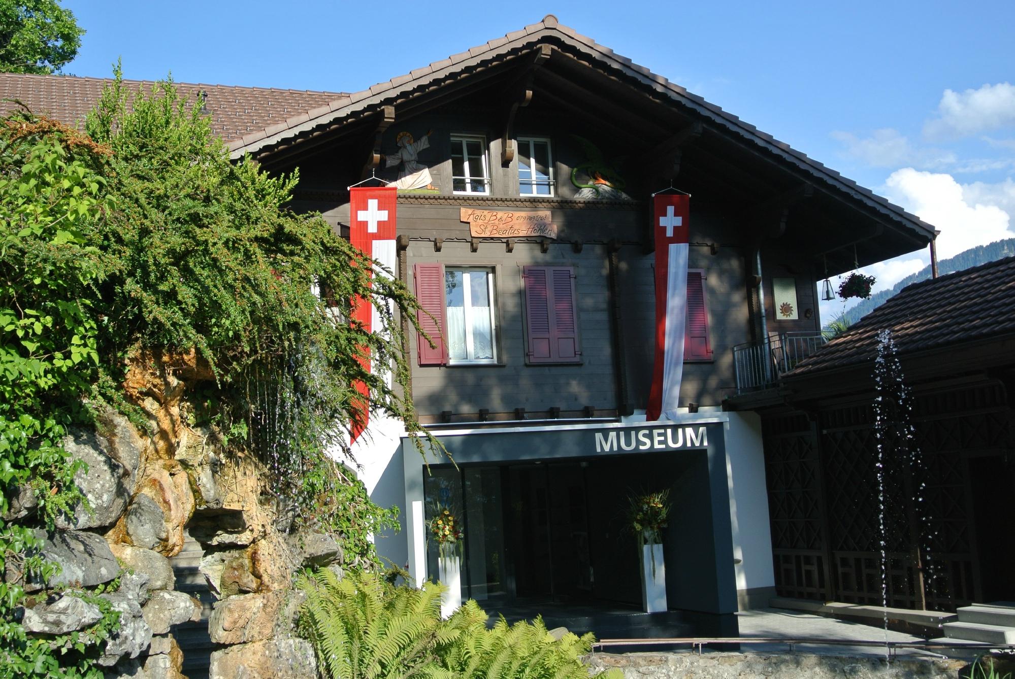 Agi's B&B-官方