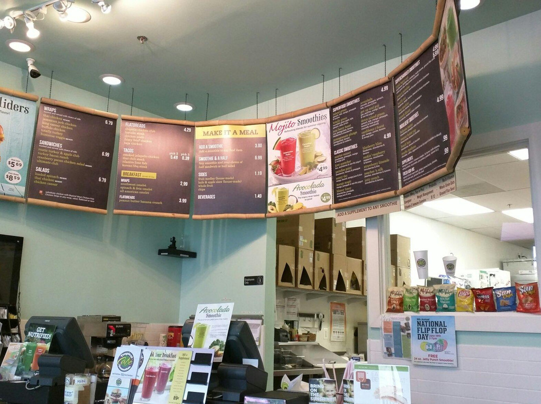Tropical Smoothie Cafe