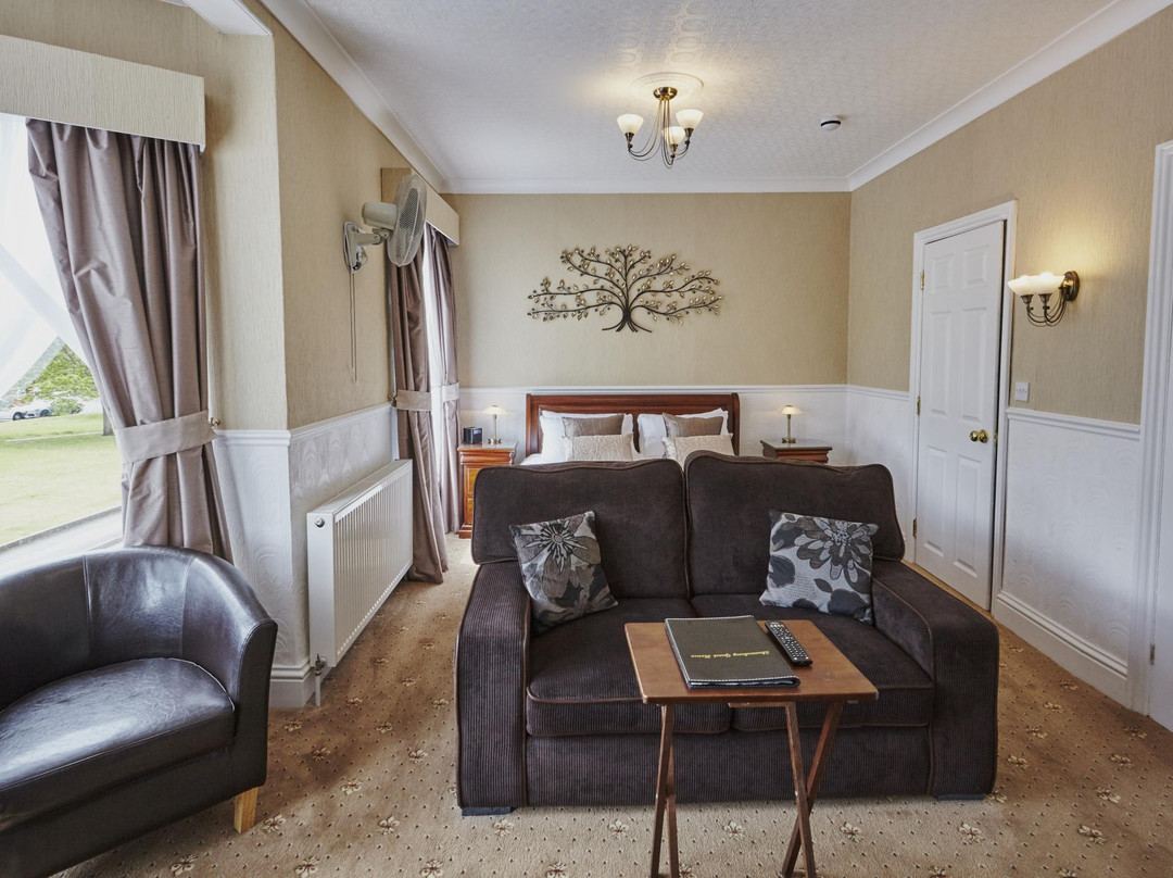 Diadem Hotel