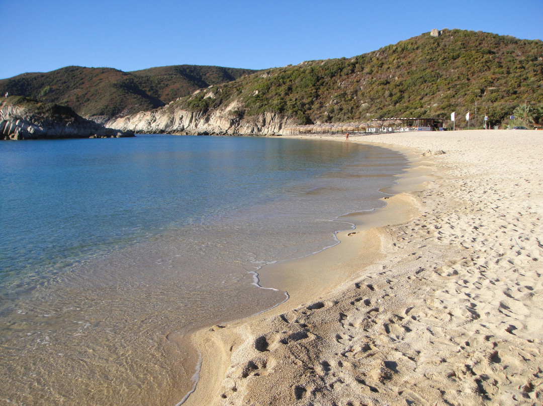 Kalamitsi Beach景点图片