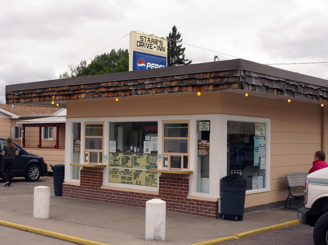 Van Tassell餐馆和美食-Staab's Drive Inn