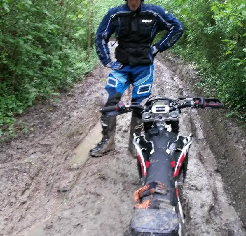 Enduro Normandie Adventure Day Tours景点图片