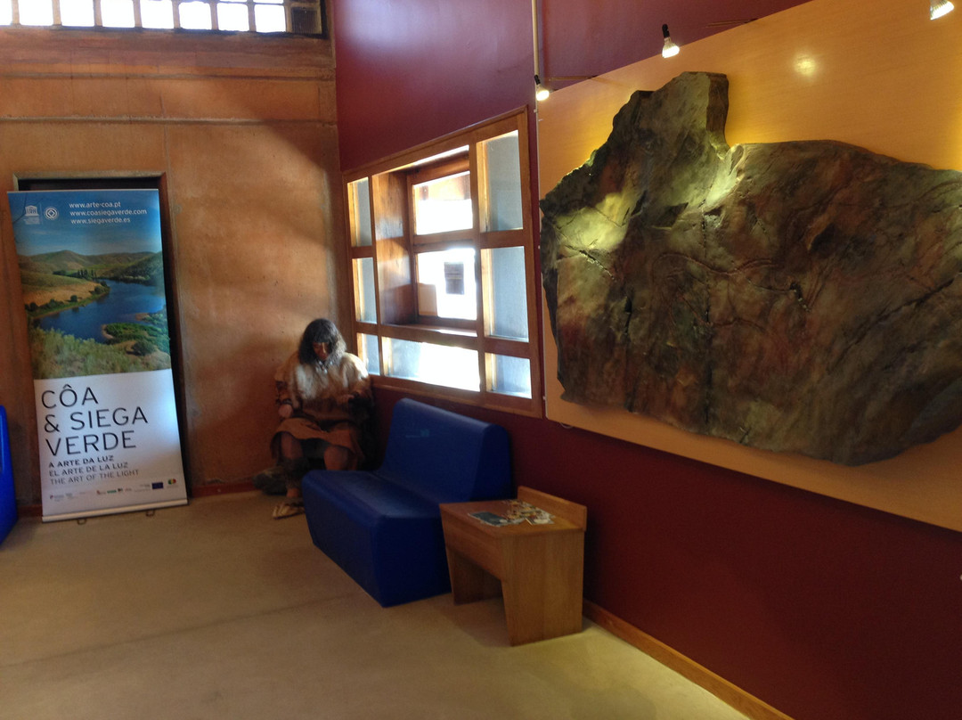 Siega Verde Archaeological Site景点图片