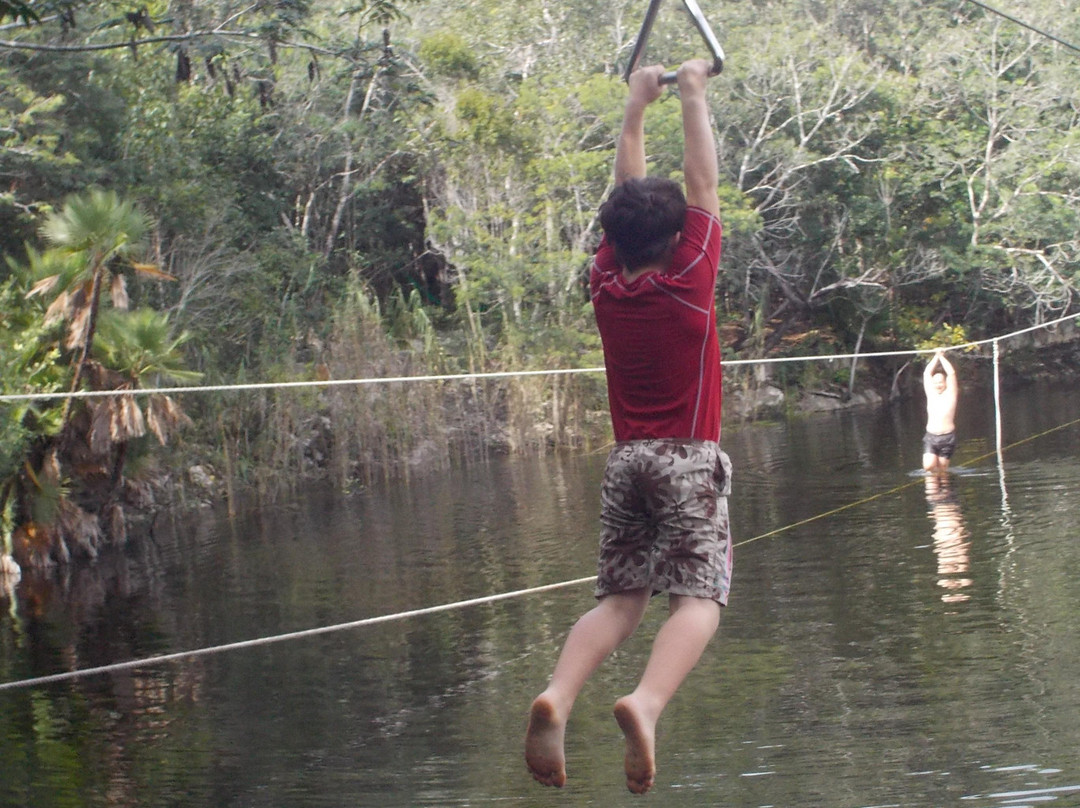 Parque Cenote Las Mojarras景点图片
