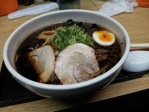 いそのかづお 主图