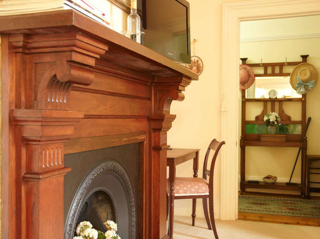 Camelia Cottage主图