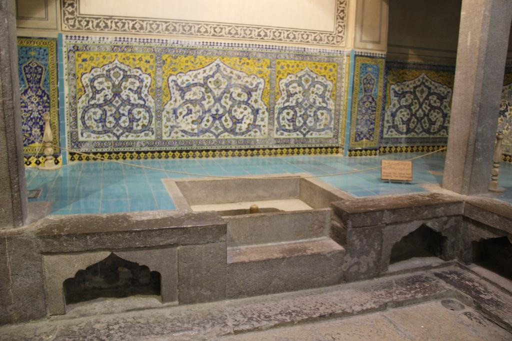 Hamam-e Ali Gholi Agha景点图片