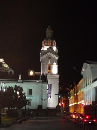 基多大教堂-基多必去景点