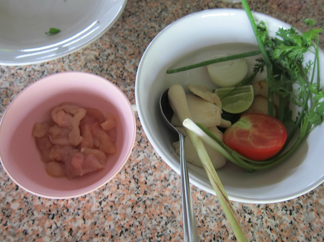 萨米有机泰式烹饪班-讪柿必去景点