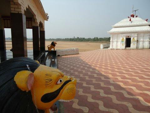 Mahanadi Barrage景点图片