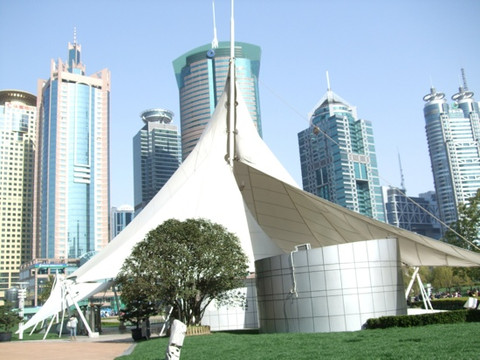 陆家嘴中心绿地-上海市必去景点