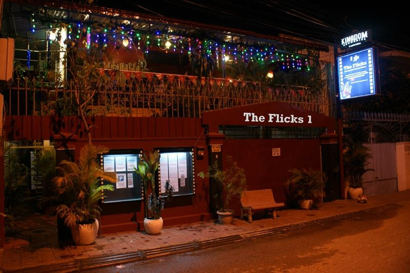 The Flicks Community Movie Theater-金边必去景点