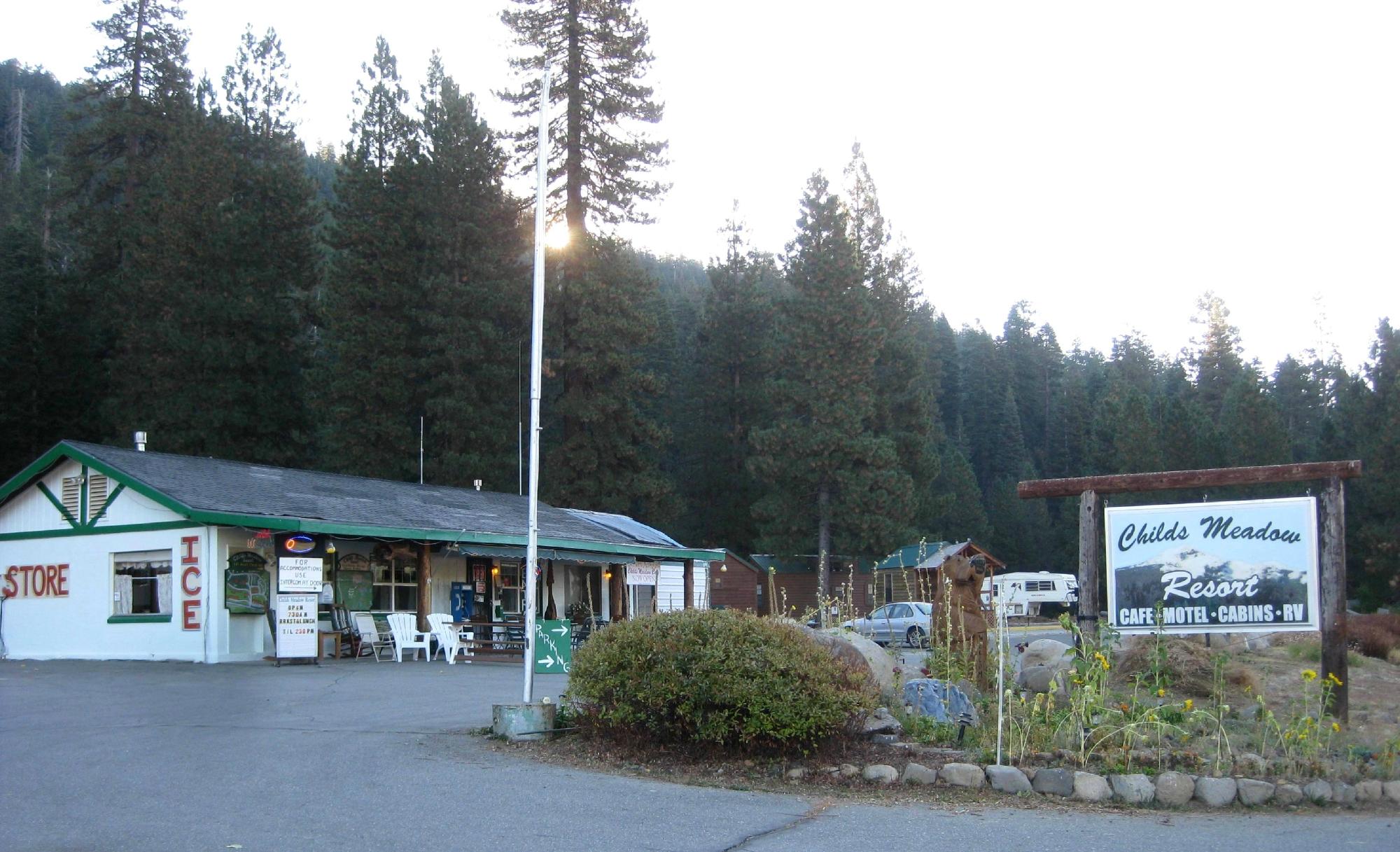 The Village at Childs Meadow-客卧