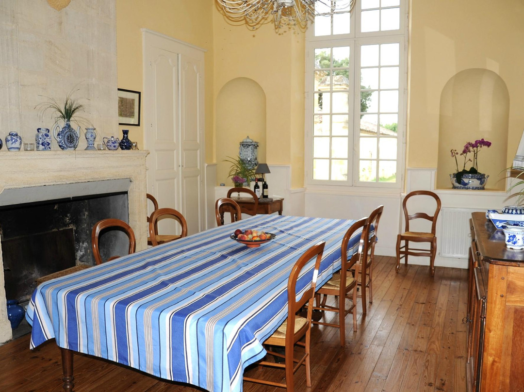 Chateau Les Eyquems主图