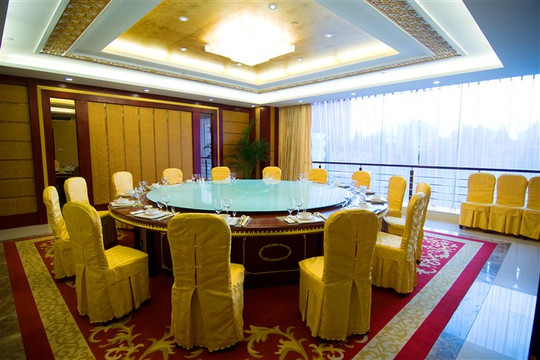 安港大酒店主图