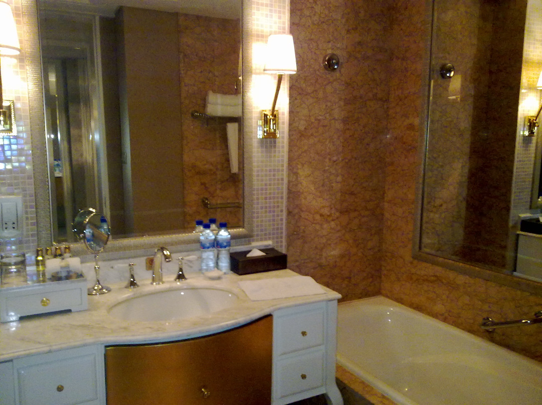 金海华丽嘉酒店主图