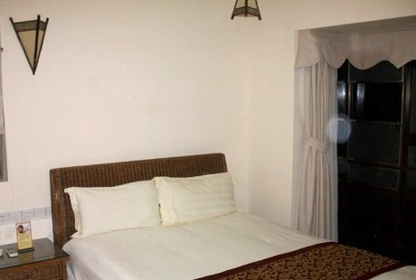 凤凰水城唯客度假屋酒店主图