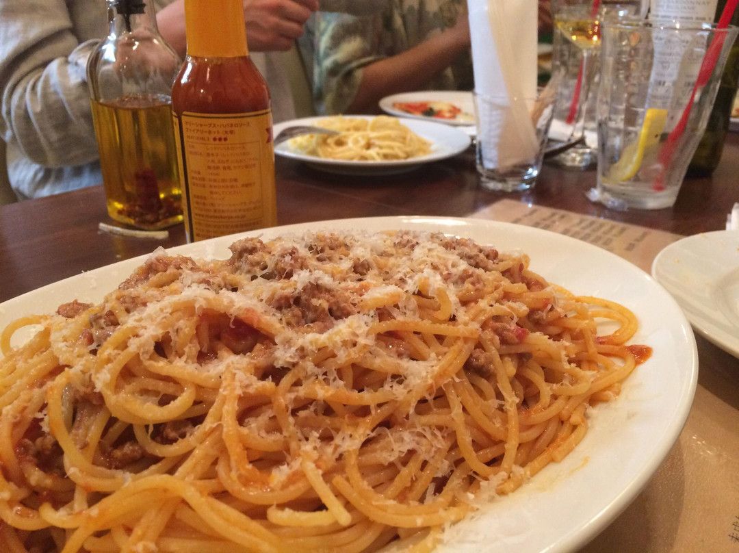 トラットリア・イルソーレ