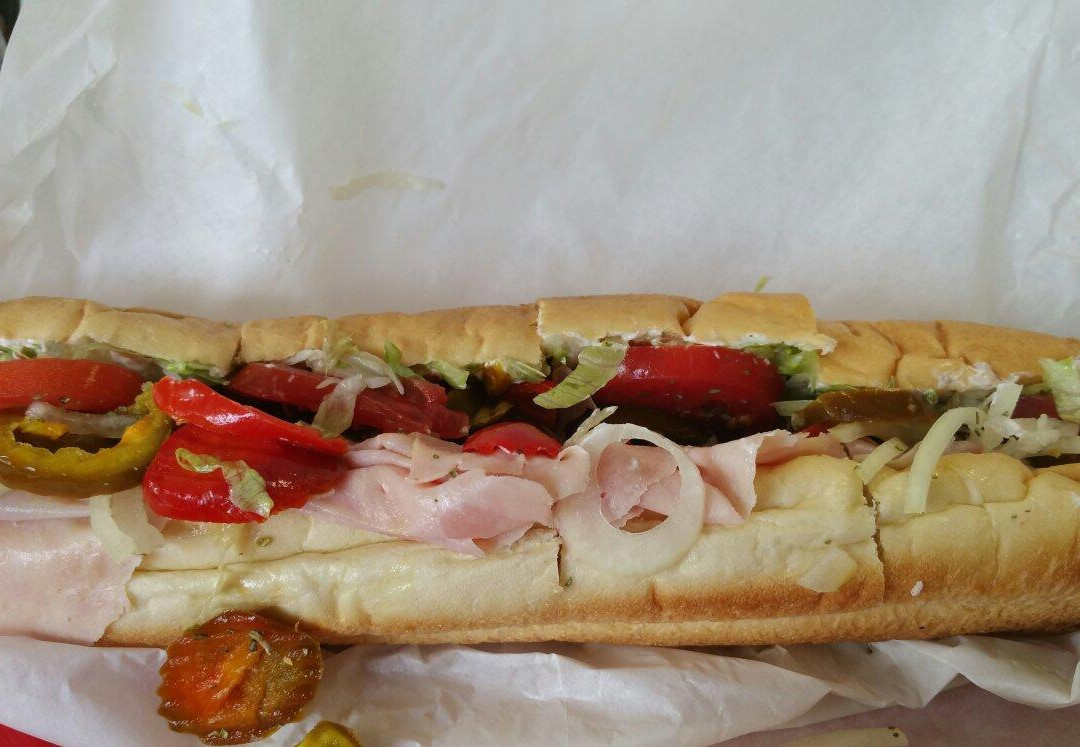 Lou's Giant Subs & Deli