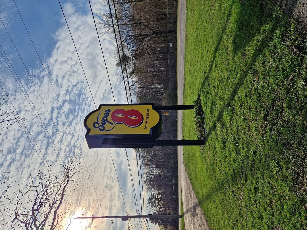 Super 8 by Wyndham Kingston主图