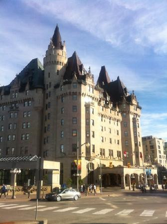 Major's Hill Park-渥太华必去景点