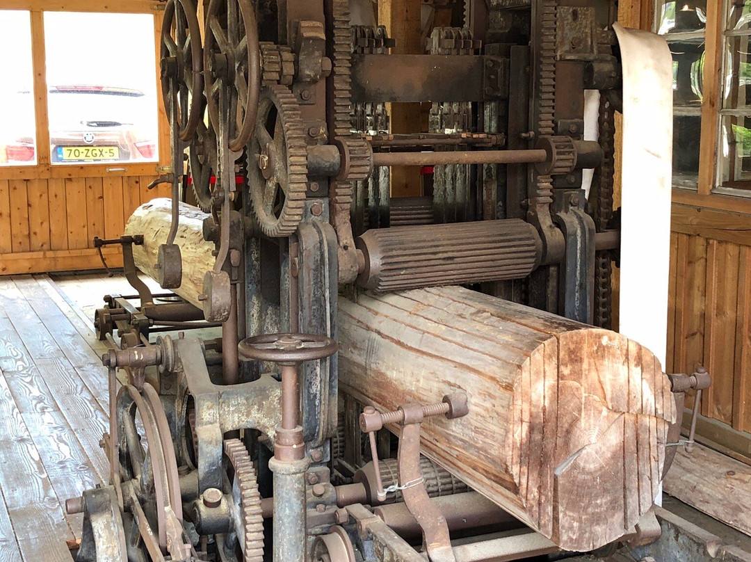 Schuettesaegemuseum-希尔塔赫必去景点