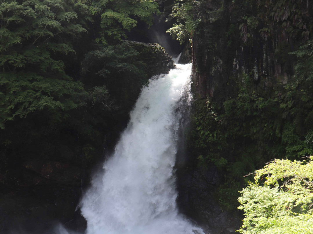 Odaru Kawzu Seven Waterfalls景点图片