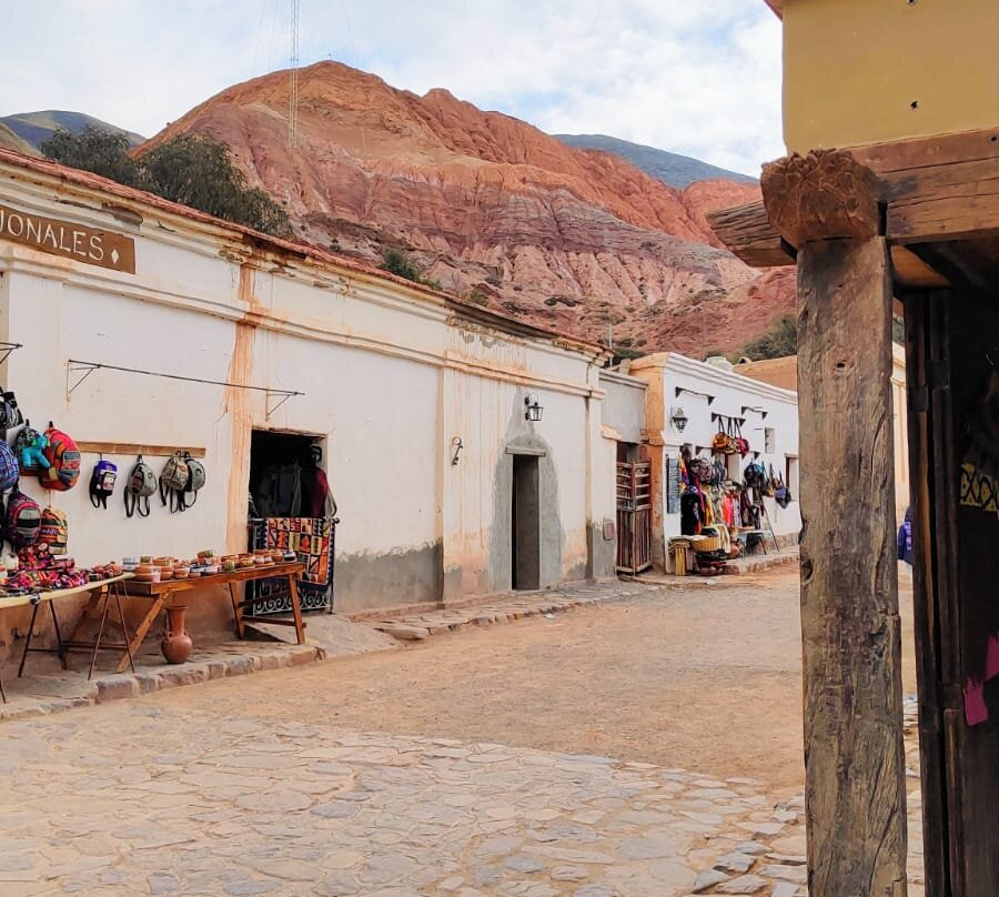 Cerro Siete Colores-乌斯帕亚塔必去景点