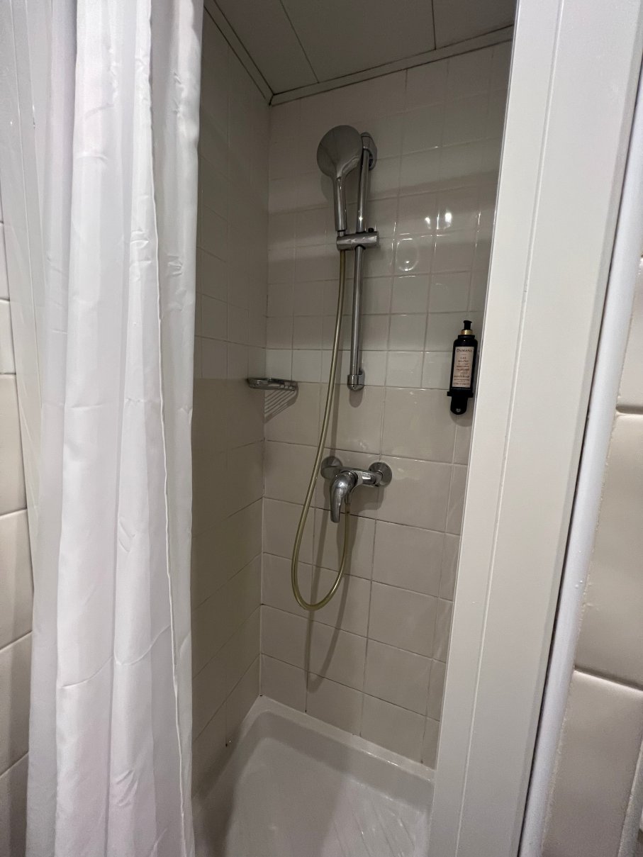 巴黎圣日耳曼民族酒店-浴室