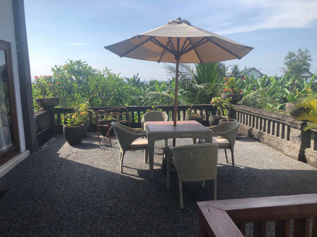 巴厘岛卡拉马斯天鹅别墅主图