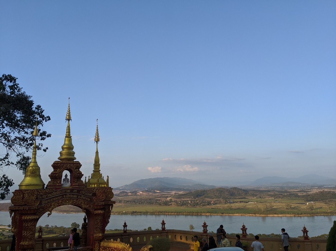 V.I.P. Travel and Service - Day Tours-清莱必去景点
