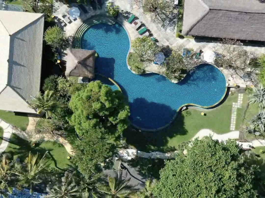 普瑞巴古斯罗薇娜酒店主图