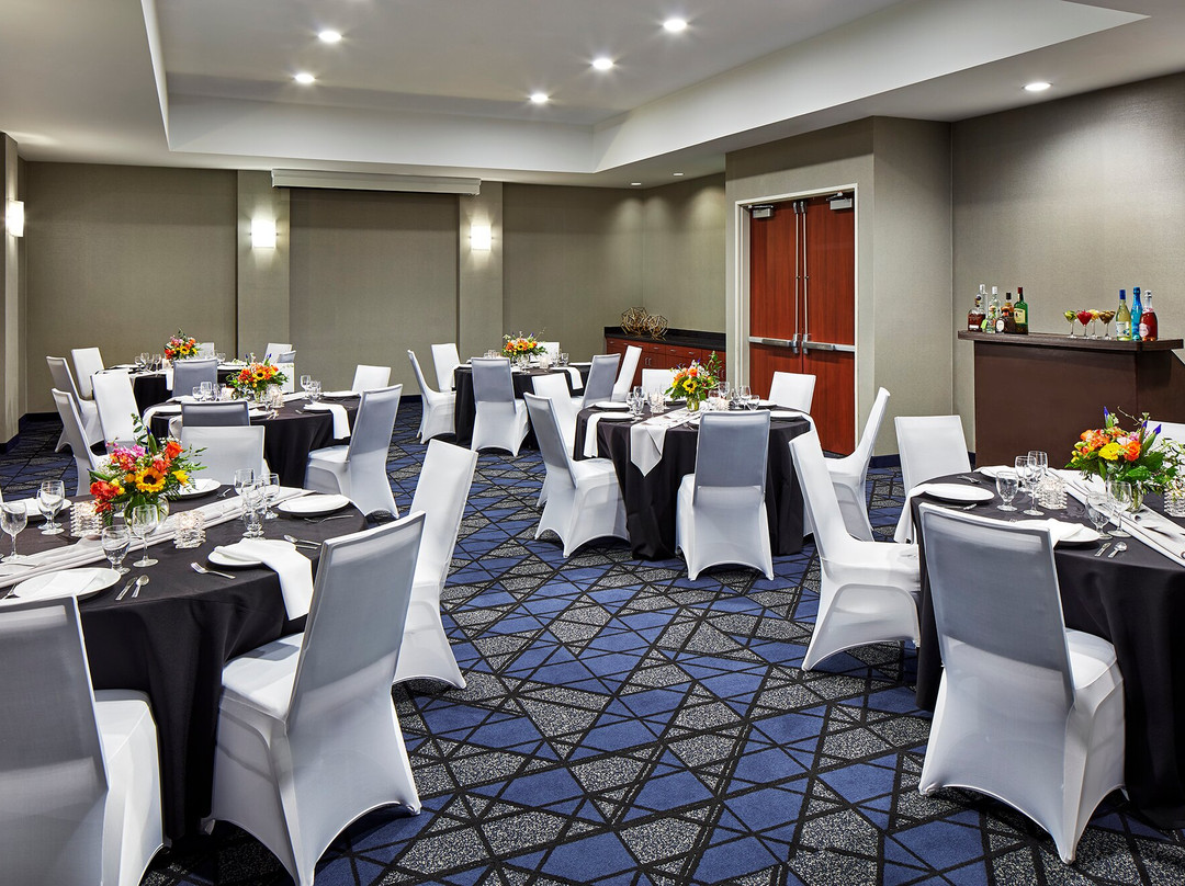 纳帕谷瓦列霍庭院酒店主图