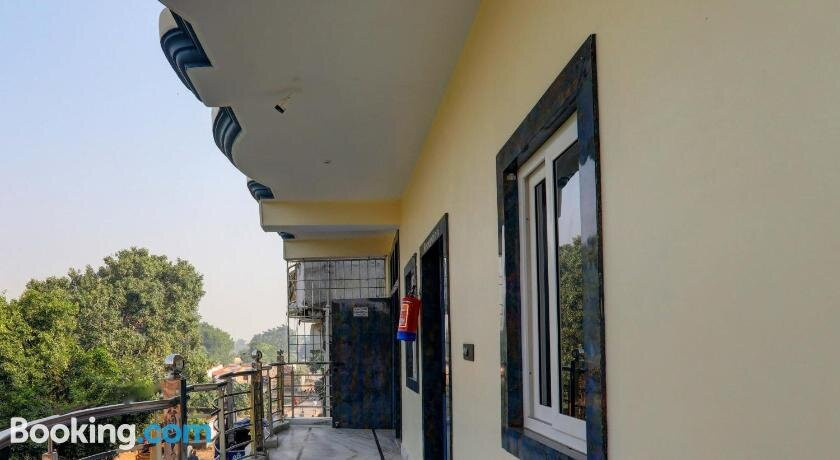 SPOT ON Hotel Sarkar & Marriage Hall