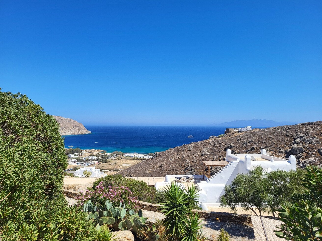 米莱纳酒店主图