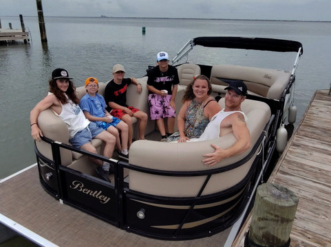 Baywatch Tours Corpus Christi LLC-科珀斯克里斯蒂市必去景点